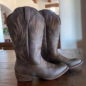 Silvercanyon boots